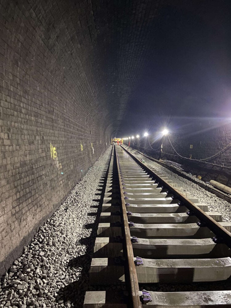 New track in Dinmore tunnel close up