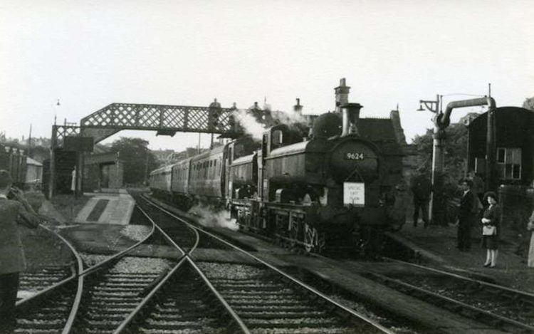 The final departure from Bridgnorth on 8th September 1963. credit SVR
