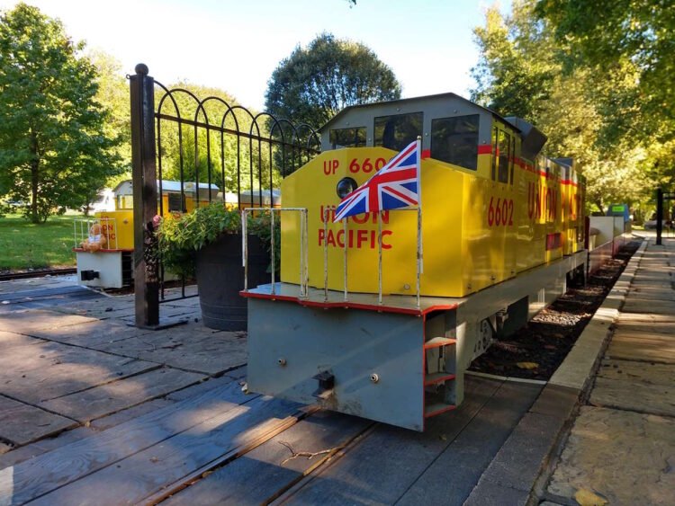 Thompson Park Railway UP 6602