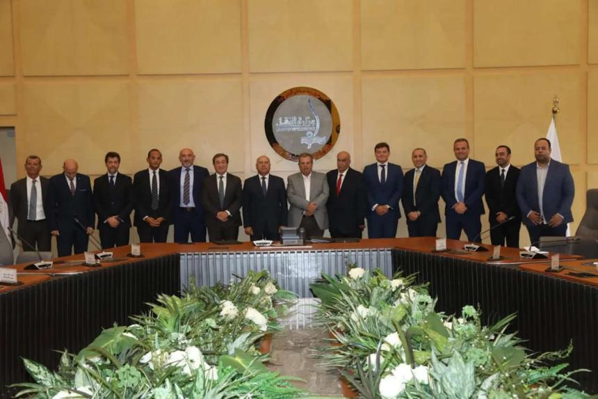 Thales and Orascom Construction sign a new contract in Egypt with the Egyptian National Railways (ENR) for the modernisation of the double-track railway, linking the cities of Cairo, Giza and Beni Suef