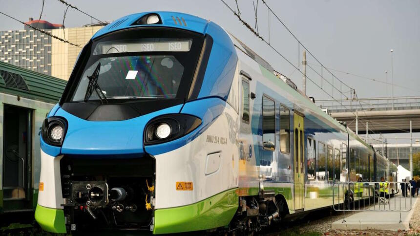 FNM and Alstom present Italy's first hydrogen-powered train