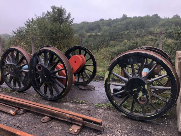 The driving wheels of 5700 Class No. 9629 waiting for overhaul. // Credit: Leaky Finders Ltd.