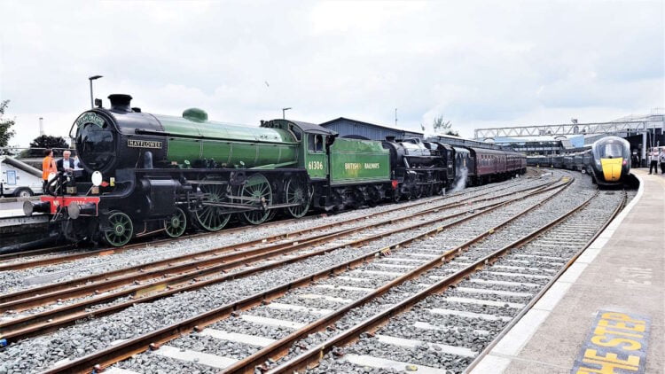 Steam Dreams special train at Gloucester station. // Credit: Roger Smith