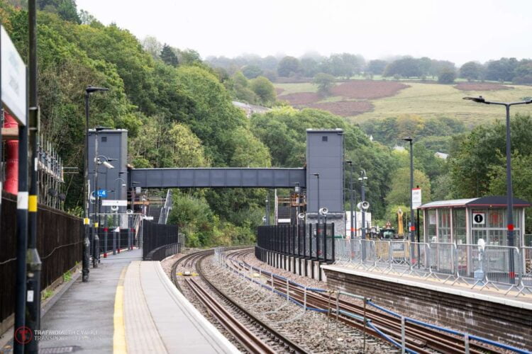 Llanhilleth station footbridge (1)