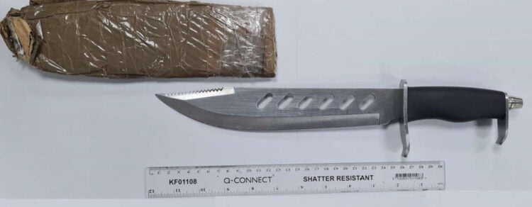 The large combat knife caught on Raheem Thomas at Dartford Railway Station. // Credit: British Transport police