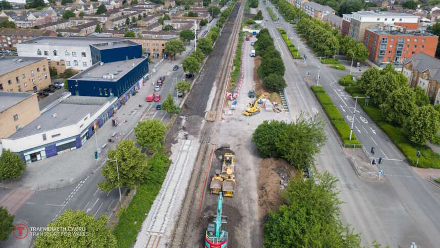 Work continues on the Cardiff Bay line