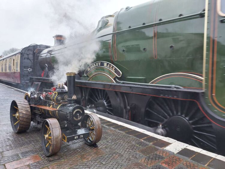 'Little and Large' at SVR