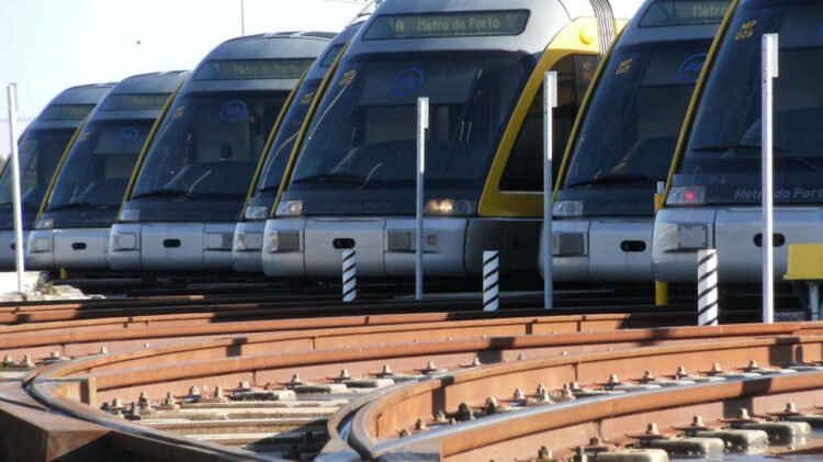 Novos comboios da Linha Rosa do Metro de Porto.  // Crédito: Alstom