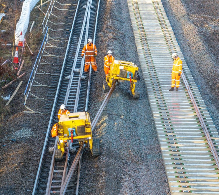 Engineers working on the Transpennine Route Upgrade. // Credit: Network Rail