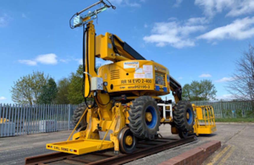 The type of road-rail vehicle involved in the accident