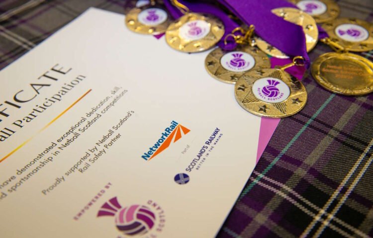 Netball Scotland Cetificate fo Achiement with support from Network Rail Scotland. // Credit: Network Rail Scotland.