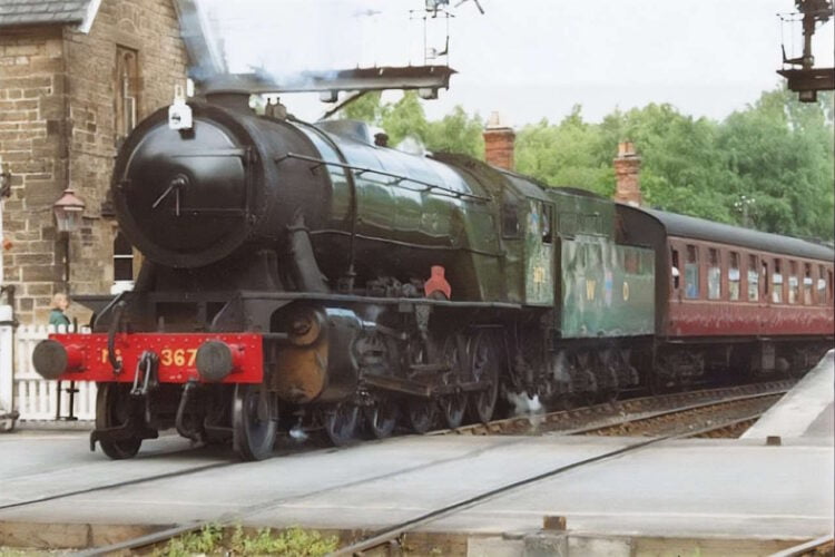 No. 3672 Dame Vera Lynn on the North Yorkshire Moors Railway. // Credit: John Holdsworth 1