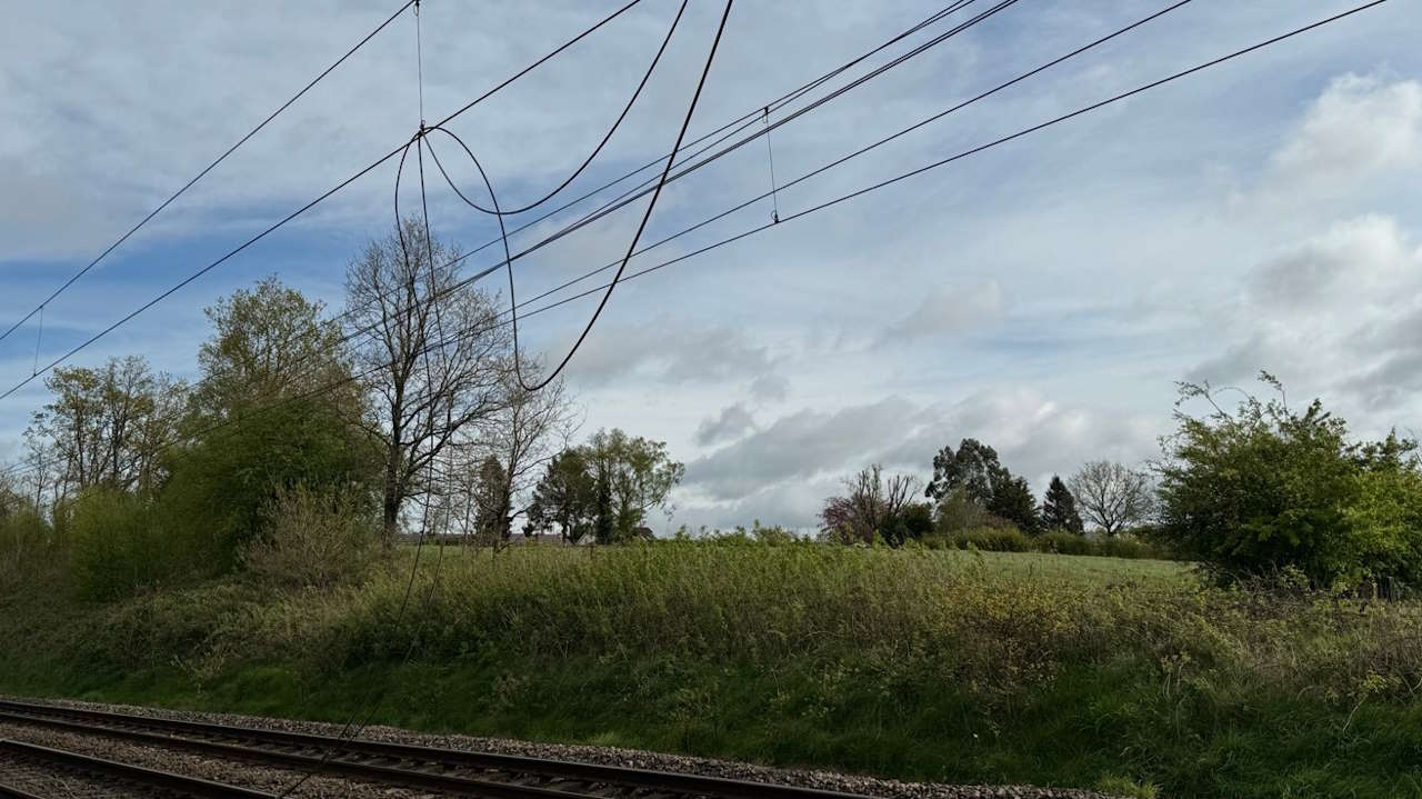 Damaged overhead line in Coppull