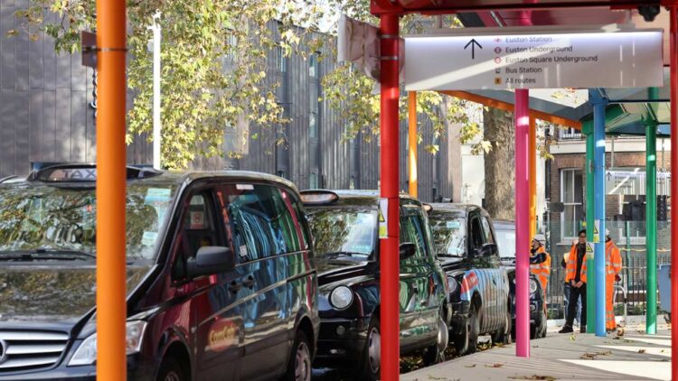 Euston's New Taxi Rank has 36 new spaces to cater for rail passengers that travel into London - Network Rail