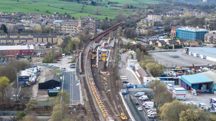 Huddersfield blockade. // Credit: Network Rail