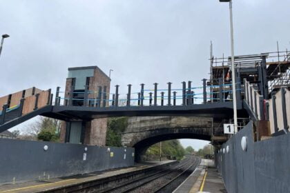 New bridge deck installed at Garforth station, Network Rail (1)